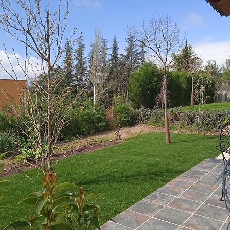 Casita Independiente Con Jardin Серседилья Экстерьер фото