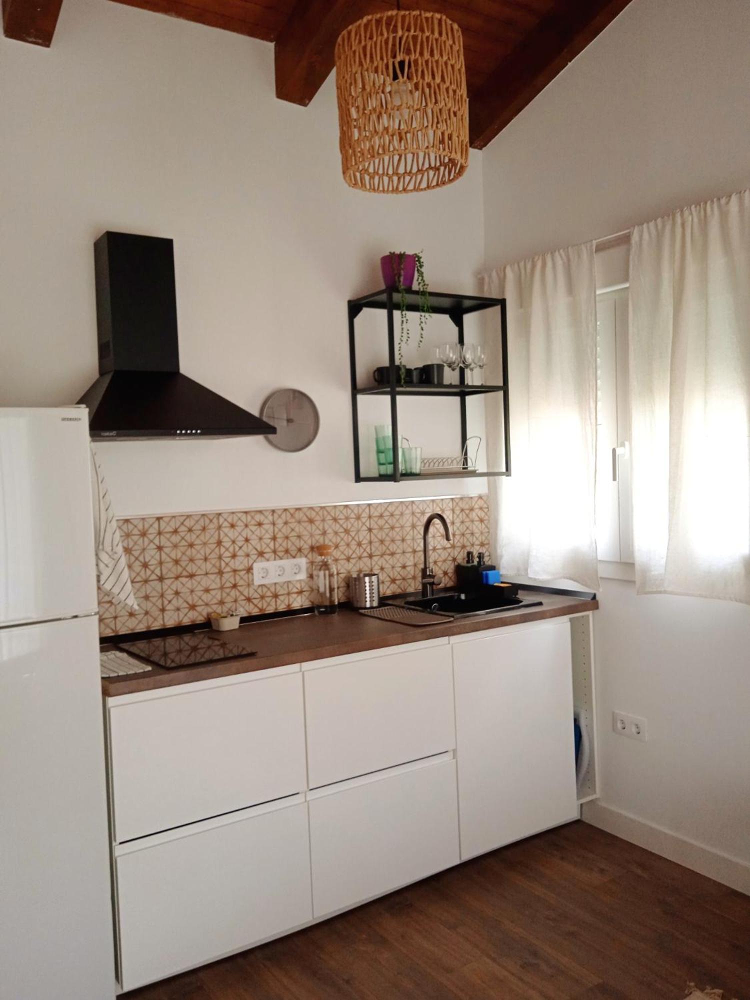 Casita Independiente Con Jardin Серседилья Экстерьер фото